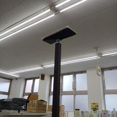 ★ジモティー割あり★簡易デザインラック　BR/BK　※中段ネジが2本欠品しております。　高さ(H)約220～250×幅 (W)80× 奥行(D)28.5(cm)の画像