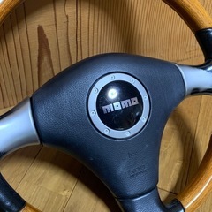 ダイハツオプションMOMOハンドルの画像