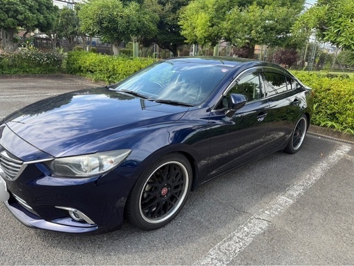 マツダ アテンザセダン GJ型（2.5Lガソリン）BBSホイール・本革・ローダウン・整備済み・自動車税納付済