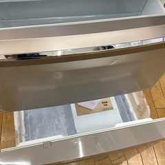 MITSUBISHI 3ドア冷蔵庫　MR-C37Z-P1 370L 2016年製の画像