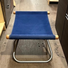 【武蔵小山店】 ニーチェア NychairX ニーチェアエックス オットマン スツール フットスツール 折りたたみ 椅子 足置き 日本製 デザイナーズ家具 シンプル 北欧風 ネイビー モダン ミニマル 名作椅子 中古家具の画像