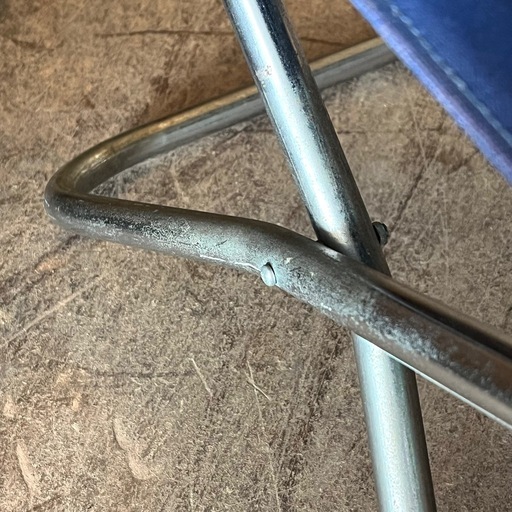 《売約済》【武蔵小山店】配達可！　ニーチェア NychairX ニーチェアエックス オットマン スツール フットスツール 折りたたみ 椅子 足置き 日本製 デザイナーズ家具 シンプル 北欧風 ネイビー モダン ミニマル 名作椅子 中古家具
