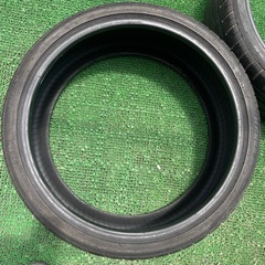 225/35R20 サマータイヤ 2本の画像