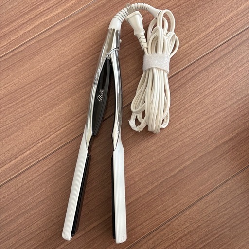 ReFa ストレートアイロン