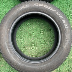 グッドイヤー 175/65R15の画像