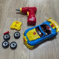 おもちゃ　電動ドリル　組み立て　車