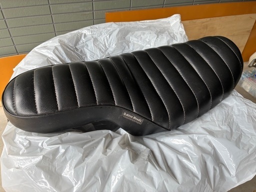 グラストラッカー用　ナイトロヘッズ製シート Webike | NitroHeads ナイトロヘッズ コブラシート グラス