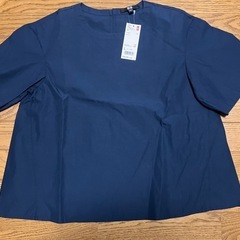UNIQLO 新品タグ付き　コットンブラウス　紺　エクストラファ...