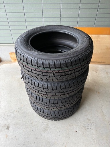 【手渡しのみ】TOYOタイヤ OBSERVE スタッドレスタイヤ　195/65R15 91H
