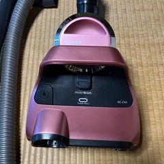 TOSHIBA サイクロン掃除機　VC-C4 A