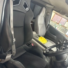 車検1年付 ハイエース 4WD マニュアル車 ディーゼルの画像
