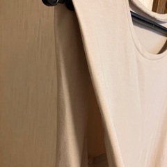 超美品!✨juriae腕を細く見せる！ノースリーブ😊の画像