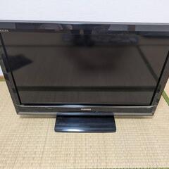 東芝　レグザ　32型　　2011年製