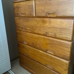 木製チェストの画像