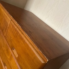 木製チェストの画像