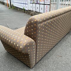【506】￥11000（税込）ソファ　3人掛けの画像