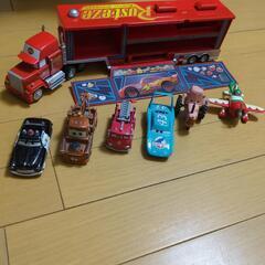 ディズニー　ピクサー　カーズ　マック　トレイラー　