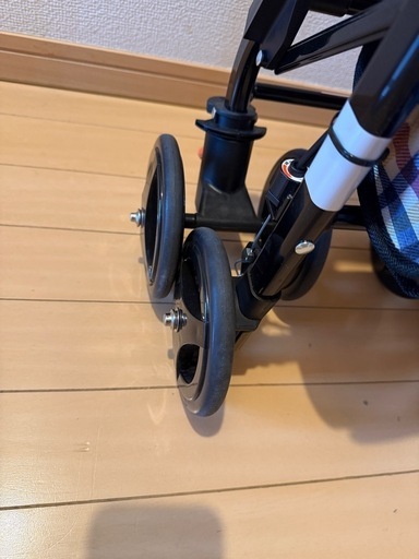 シルバーカー 幸和製作所 テイコブナノン DX CPS02  歩行介助 補助具 手押し車 おしゃれ 折りたたみ