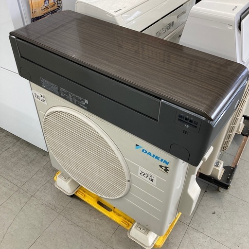 ダイキン　2.8kwルームエアコン　2021年製　F28YTSXSK