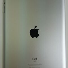 i Pad 2　本体のみ・カバー付き　(16GB)の画像