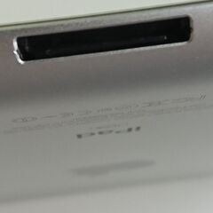 i Pad 2　本体のみ・カバー付き　(16GB)の画像