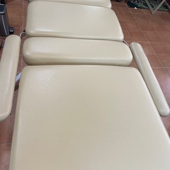 多機能エステベッド