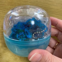 カラフルピーチ・アクリルキーホルダーの画像