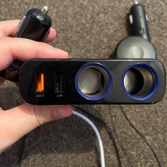 カー用品 充電の画像