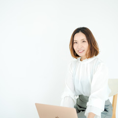 小さな個人事業にぴったり！1ページ完結型の育てられるホーム…