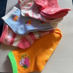 女の子用ソックス5足組 未使用品（3〜5歳位）の画像