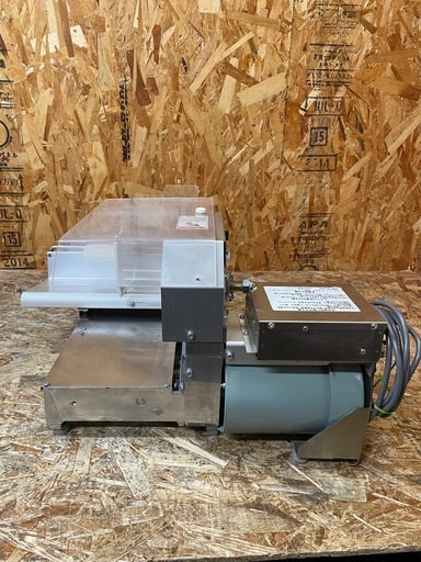 (s7340) ハクラ精機 パンスライサー AT700Z 2019年製 製パン店 業務用 飲食店 直接引き取り歓迎