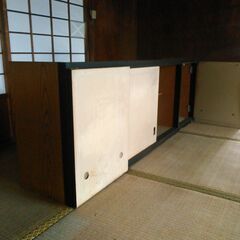 吊り戸棚の画像