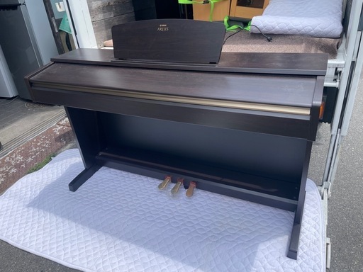 中古美品YAMAHA 2012年製 電子ピアノヤマハARIUS アリウス YDP-161R