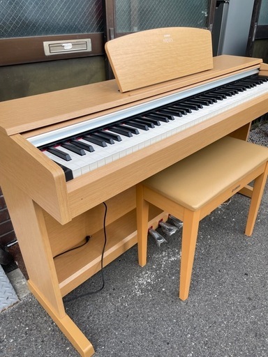 中古美品YAMAHA ヤマハ　ARIUSアリウス　電子ピアノ YDP-141C   2012年製