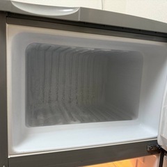 冷蔵庫 SANYO SR-111T の画像