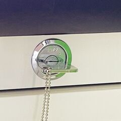 時計店より (美品！)　光沢ホワイトウッドのショーケース　SEIKO電飾　LEDライト内臓 ■O-440の画像