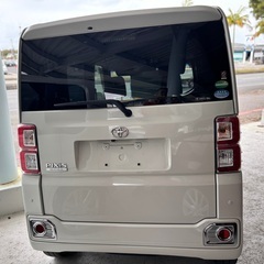 H28 トヨタ メガ ピクシスの画像