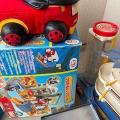 トミカ　トーマス　カーズ　ボールプールの画像