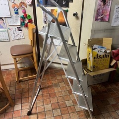5段アルミ製脚立の画像