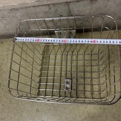自転車　前カゴの画像