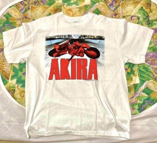 希少 ©️　made in USA 初夏 大活躍 ! USA製 アメカジ AKIRA アキラ希少サイズXL 美品 ほとんど新品未使用 dead stock 88 コピーライト 有り