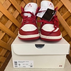 【愛品館江戸川店】ナイキ ウィメンズ エア ジョーダン 1 ミッド クラックド メタリック レッド SIZE:26CM スニーカー ID:107-051555-007の画像