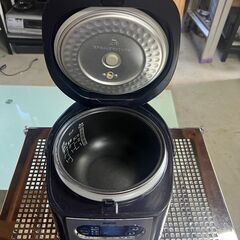 SANYO 3合炊飯器　ECJ-LS30（WS)　の画像