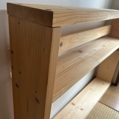 木製棚の画像