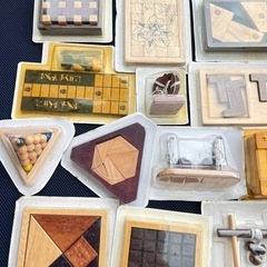 【44個　未開封】アシェットパズル　パズルコレクション　立体パズルの画像