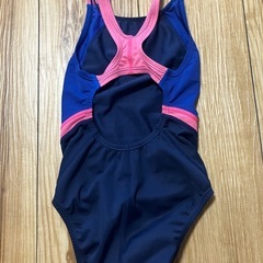 swin MIZUNO 水着　130の画像