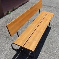 ベンチ