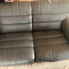 5人掛けソファー
の画像