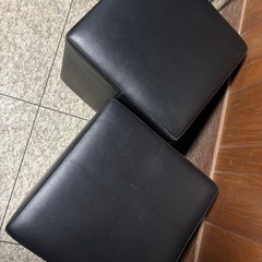 ●黒　スツール　角イス　2点●の画像