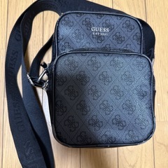 GUESS ショルダーバッグ